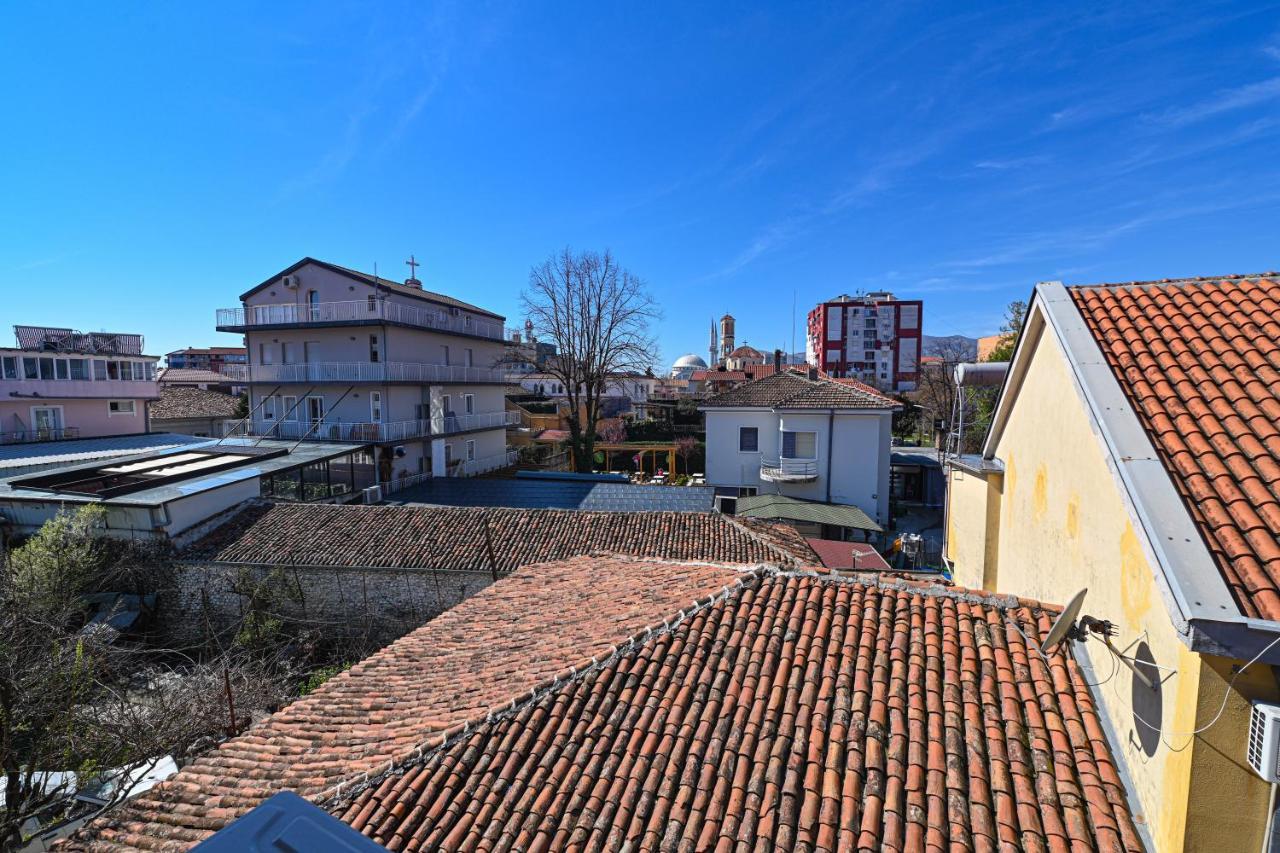 Hotel Epoka Shkoder Luaran gambar