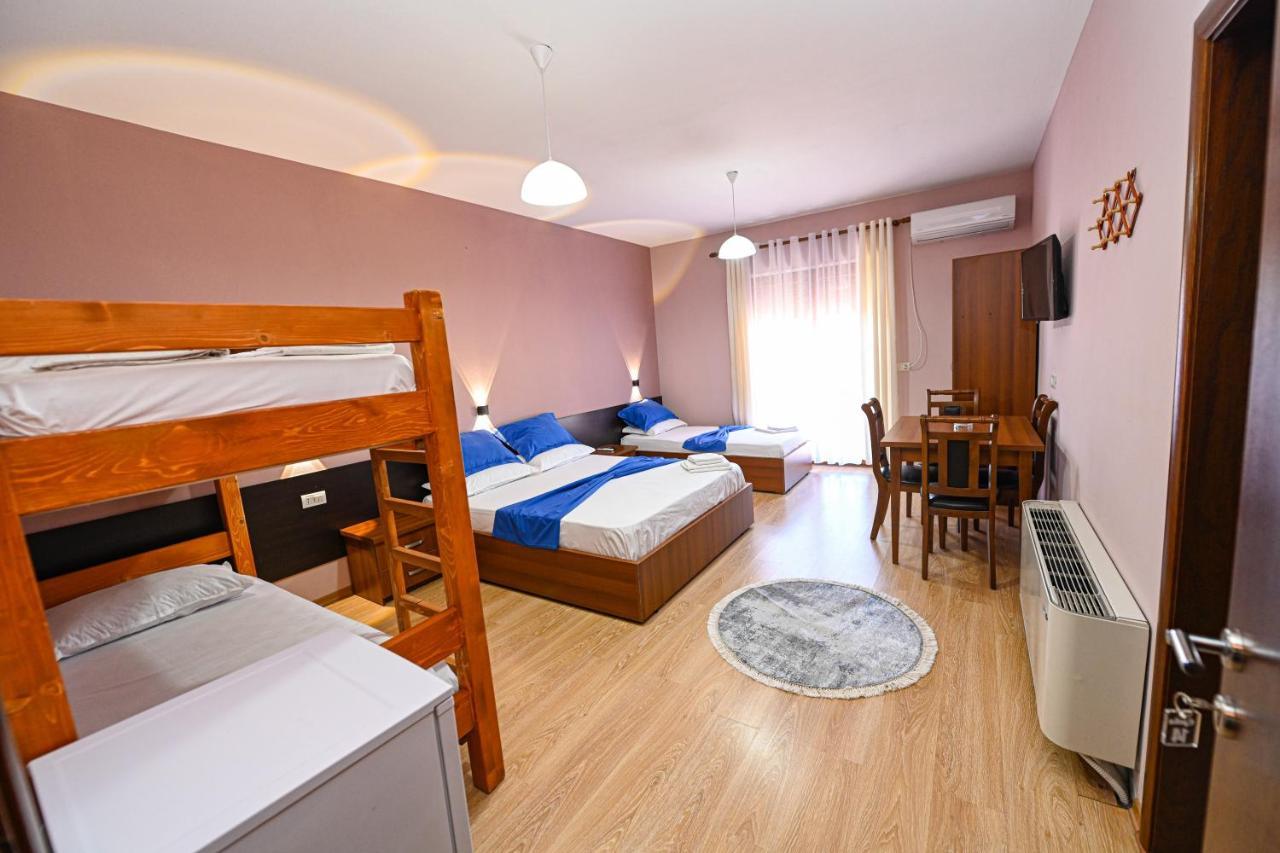 Hotel Epoka Shkoder Luaran gambar