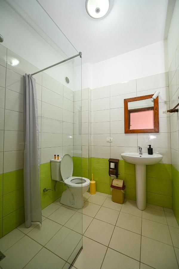 Hotel Epoka Shkoder Luaran gambar