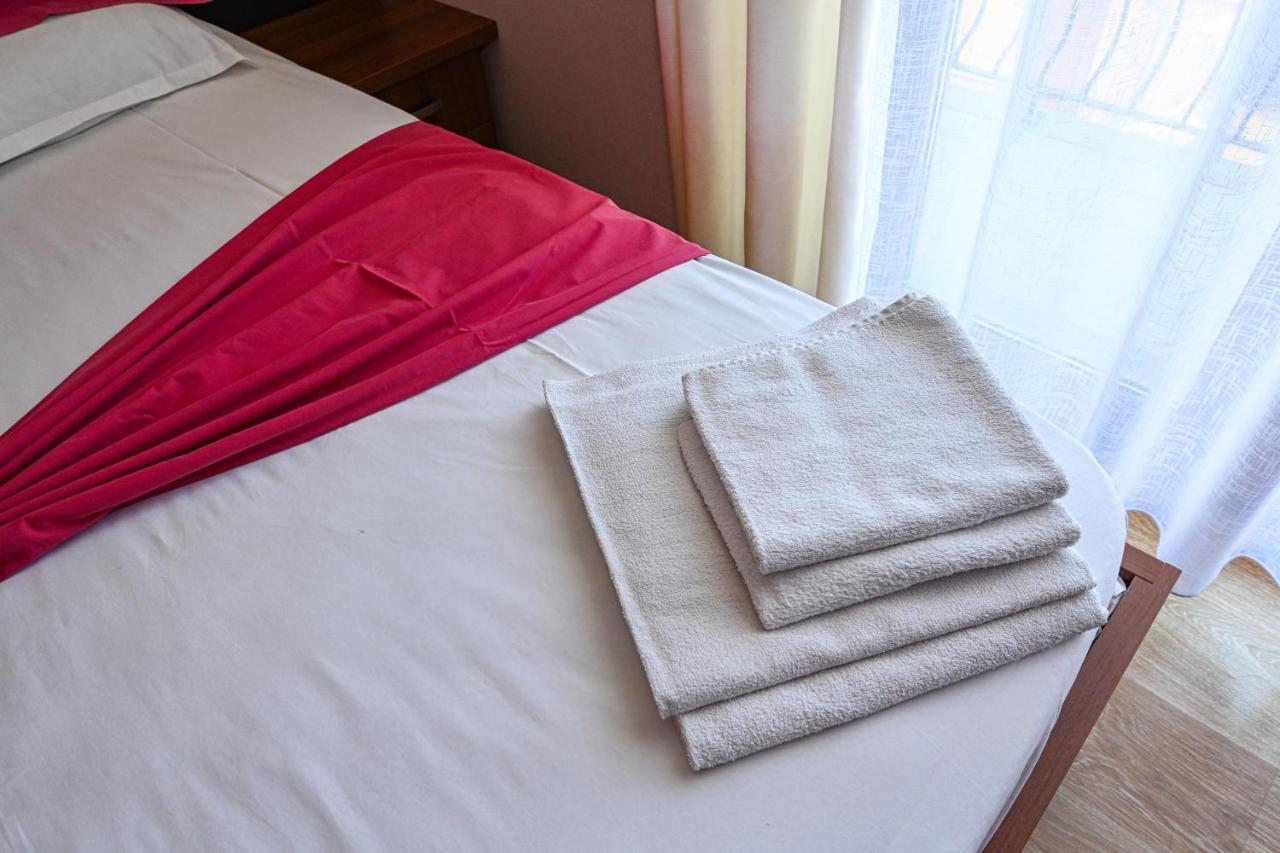Hotel Epoka Shkoder Luaran gambar