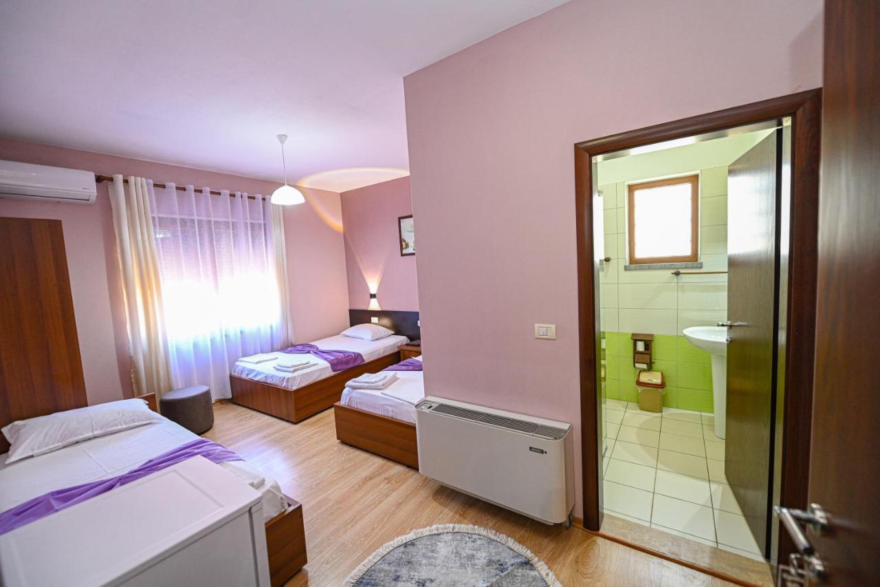 Hotel Epoka Shkoder Luaran gambar