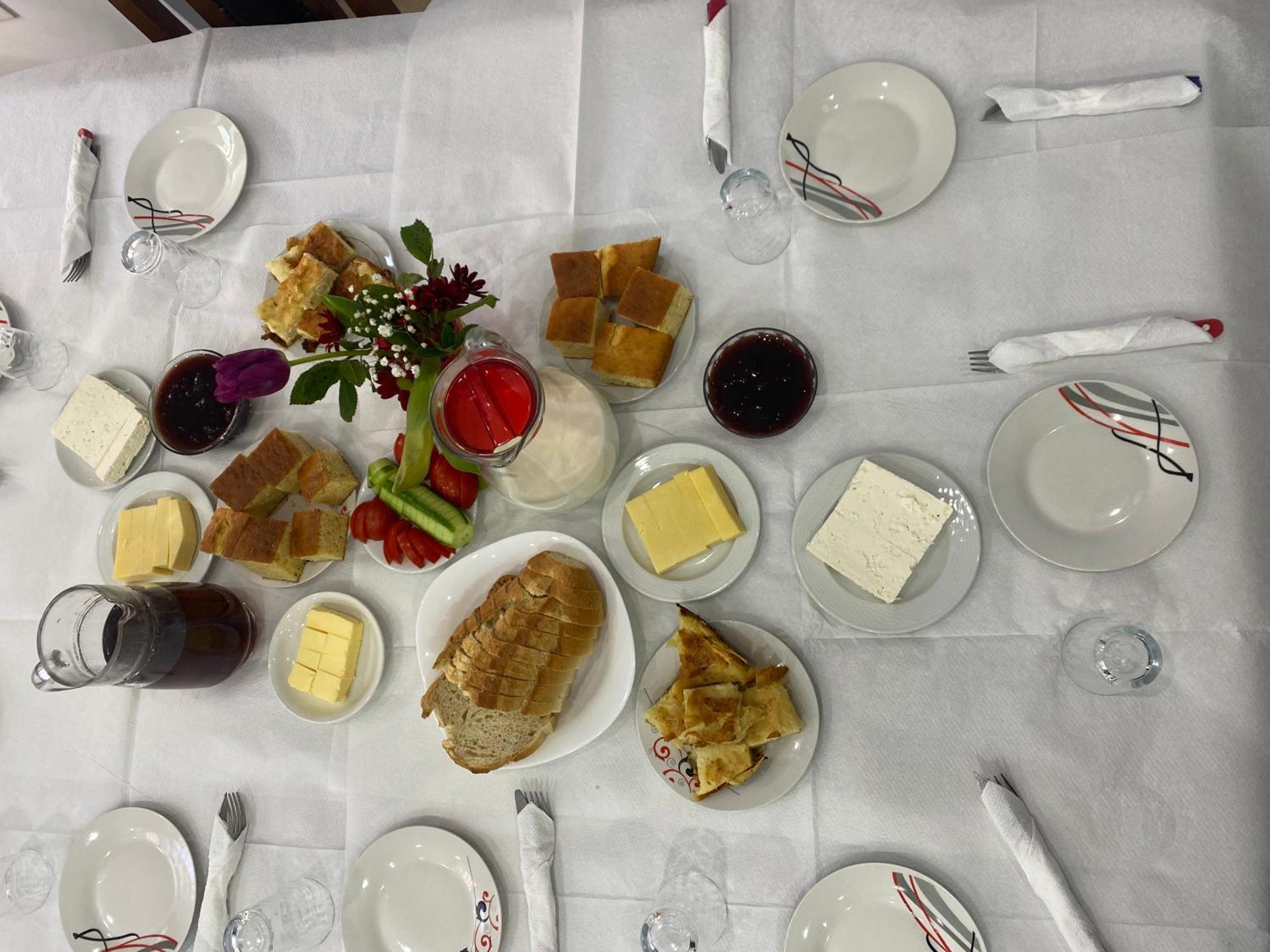 Hotel Epoka Shkoder Luaran gambar