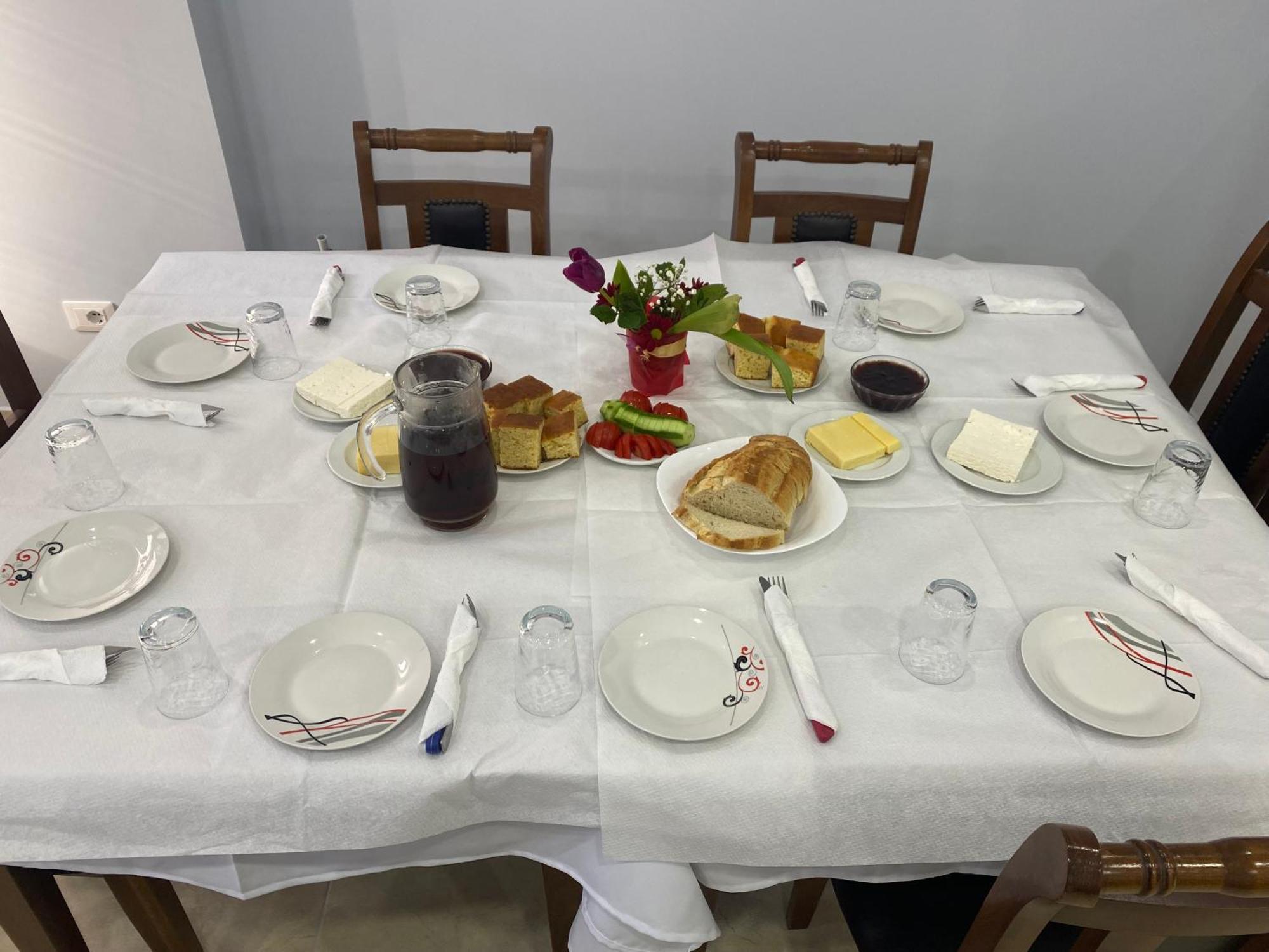Hotel Epoka Shkoder Luaran gambar